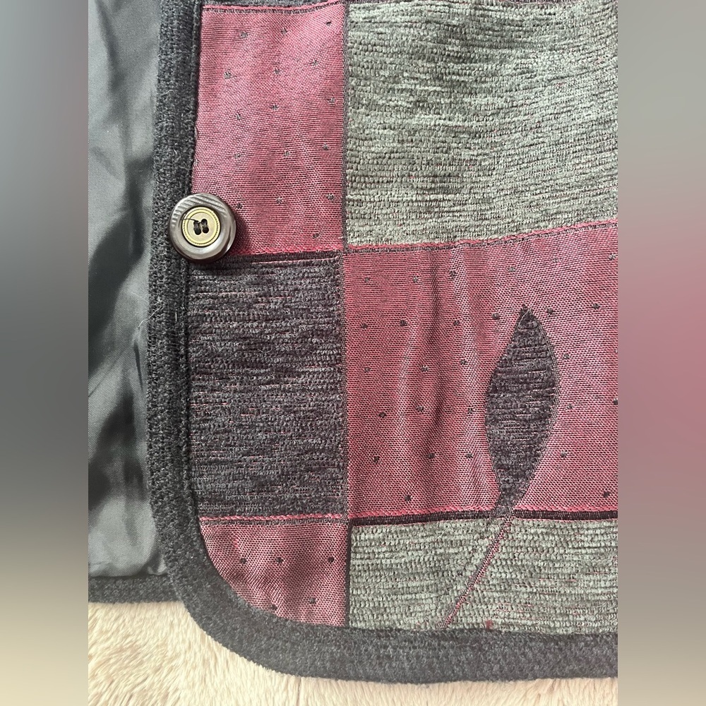 Graff Multimedia Tapestry Patchwork Button Down C… - image 10